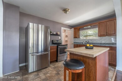 509 Pleasantview Ave, Schenectady, NY 12302 - photo 3