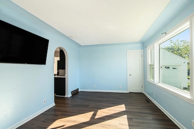 960 Carlton St, Muskegon, MI 49442 - photo 6