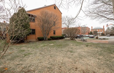 11 Barton Square unit 201, Salem, MA 01970 - photo 3