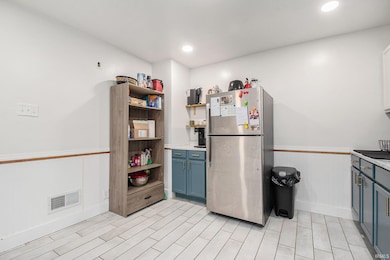 1710 College St, South Bend, IN 46628 - photo 6