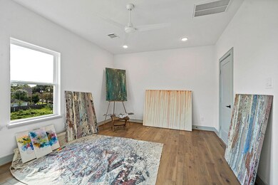 840 Wakefield Dr, Houston, TX 77018 - photo 6