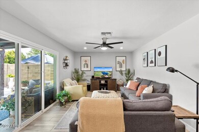 07-Living Room