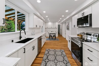 8215 184th St SW, Edmonds, WA 98026 - photo 7