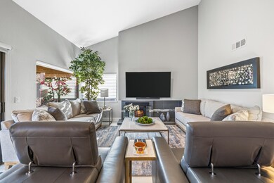 2 sofas 2 chairs