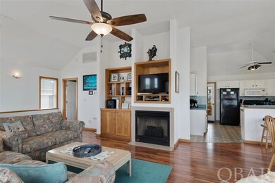 205 Calvin St, Kill Devil Hills, NC 27948 - photo 6