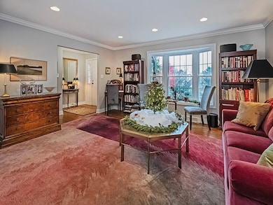 232 Thornberry Cir, Pittsburgh, PA 15234 - photo 4