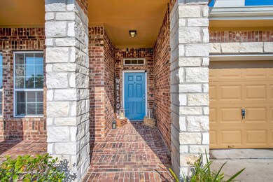 4701 Bella Ct, Alvin, TX 77511 - photo 2