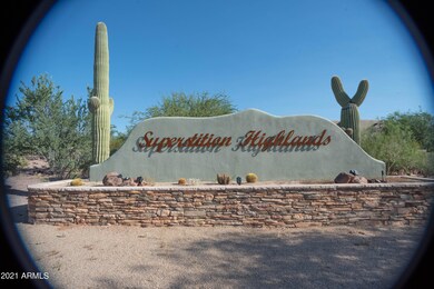 SUPERSTITION HIGHLANDS