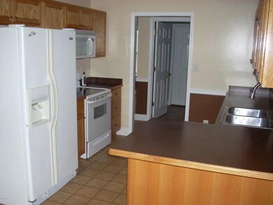 4 Functional Kitchen
