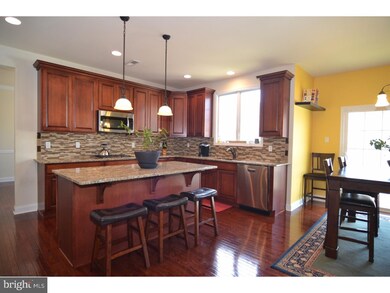 911 Canterbury Dr, Mullica Hill, NJ 08062 - photo 5