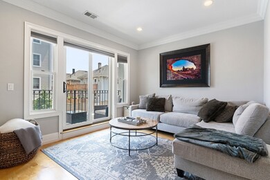 37 P St unit 2, Boston, MA 02127 - photo 4