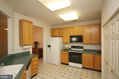 2503 Amber Orchard Ct W unit U204, Odenton, MD 21113 - photo 3