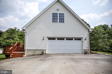 904 Decesaris Dr, Lothian, MD 20711 - photo 5