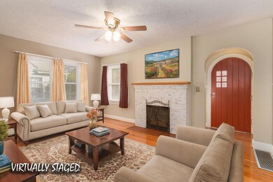 4 Living rm virtually staged