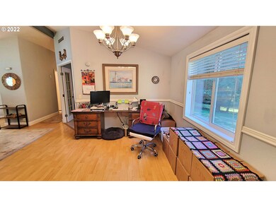 40180 Log Creek Rd, Marcola, OR 97454 - photo 5