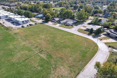 10935 E 23rd St, Tulsa, OK 74129 - photo 3