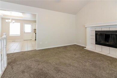 1601 Shelby Dr, Raymore, MO 64083 - photo 5