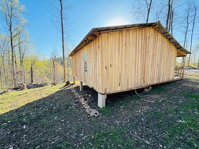 9999 Highway 2004, McKee, KY 40447 - photo 2