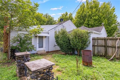 288 W Salisbury St, Denton, NC 27239 - photo 6