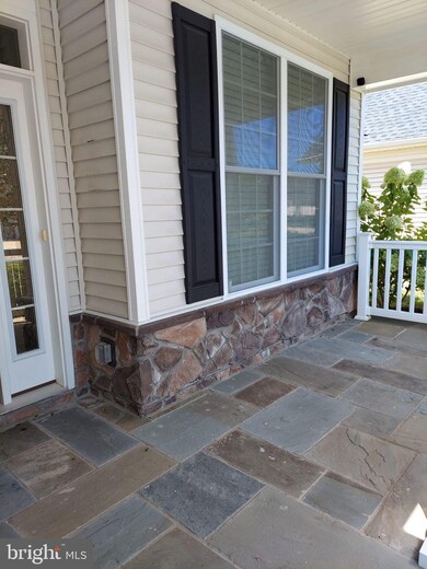 12609 Cannon Crest Dr, Fredericksburg, VA 22407 - photo 2