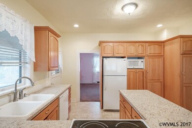 814 7th Ave SW, Albany, OR 97321 - photo 7