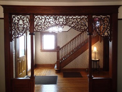 111 E Center St, Blanchester, OH 45107 - photo 3