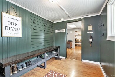 358 S Nappanee St, Nappanee, IN 46550 - photo 5