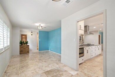 2113 Stratford Dr, Bedford, TX 76021 - photo 5