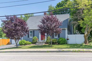 618 Dennett St, Portsmouth, NH 03801 - photo 2