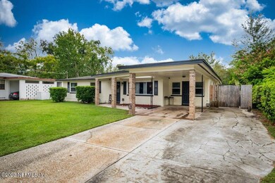 4960 Bedford Forest Dr, Jacksonville, FL 32210 - photo 3