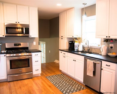 2 Hemlock Ln, Schenectady, NY 12302 - photo 7