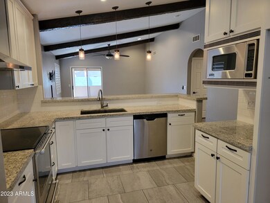 758 W Oxford Ln, Gilbert, AZ 85233 - photo 6