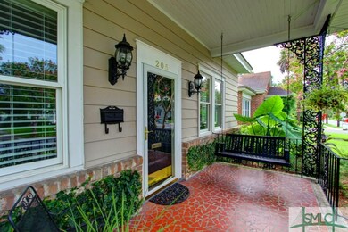 205 E 54th St, Savannah, GA 31405 - photo 2