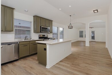 11 Milepost Ct, Spring, TX 77382 - photo 7