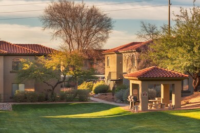 5751 N Kolb Grounds and amenities-4761-E