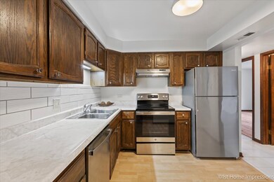18245 Burnham Ave unit 5, Lansing, IL 60438 - photo 5
