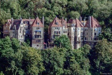 2501 Palisade Ave unit G1, Bronx, NY 10463 - photo 3