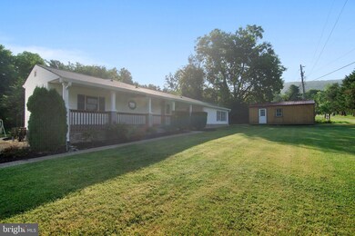 18714 Mccoy Rd, Sharpsburg, MD 21782 - photo 2