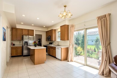 Kitchen/Eating Area