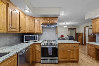 3934 E Linwood Terrace, Springfield, MO 65809 - photo 5