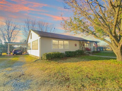 215 N K St, Eufaula, OK 74432 - photo 2