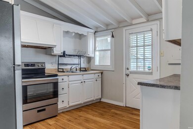 817 W Edgar Ave, Mishawaka, IN 46545 - photo 5