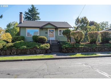 5734 NE Broadway, Portland, OR 97213 - photo 2