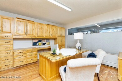 Office-20210121-4202
