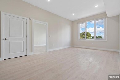 527-535 Union Ave unit 1D, Belleville Township, NJ 07109 - photo 6