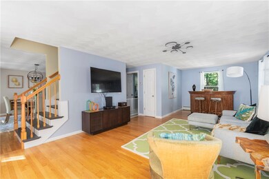 1320 Curtis Corner Rd, Wakefield, RI 02879 - photo 7