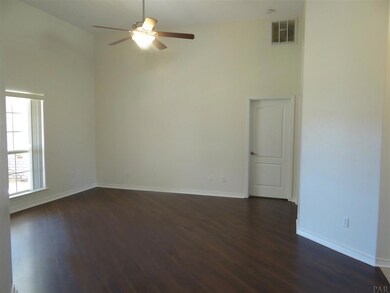 2415 Belleflower Rd, Pensacola, FL 32526 - photo 4