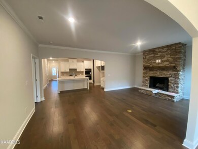 252A85E2-BA18-4CEF-866E-0F0703434A70