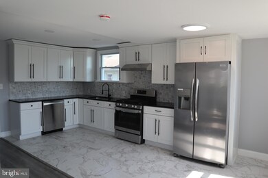 802 E Main St, Maple Shade, NJ 08052 - photo 6