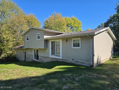 7011 Kensington Rd NE, Carrollton, OH 44615 - photo 4